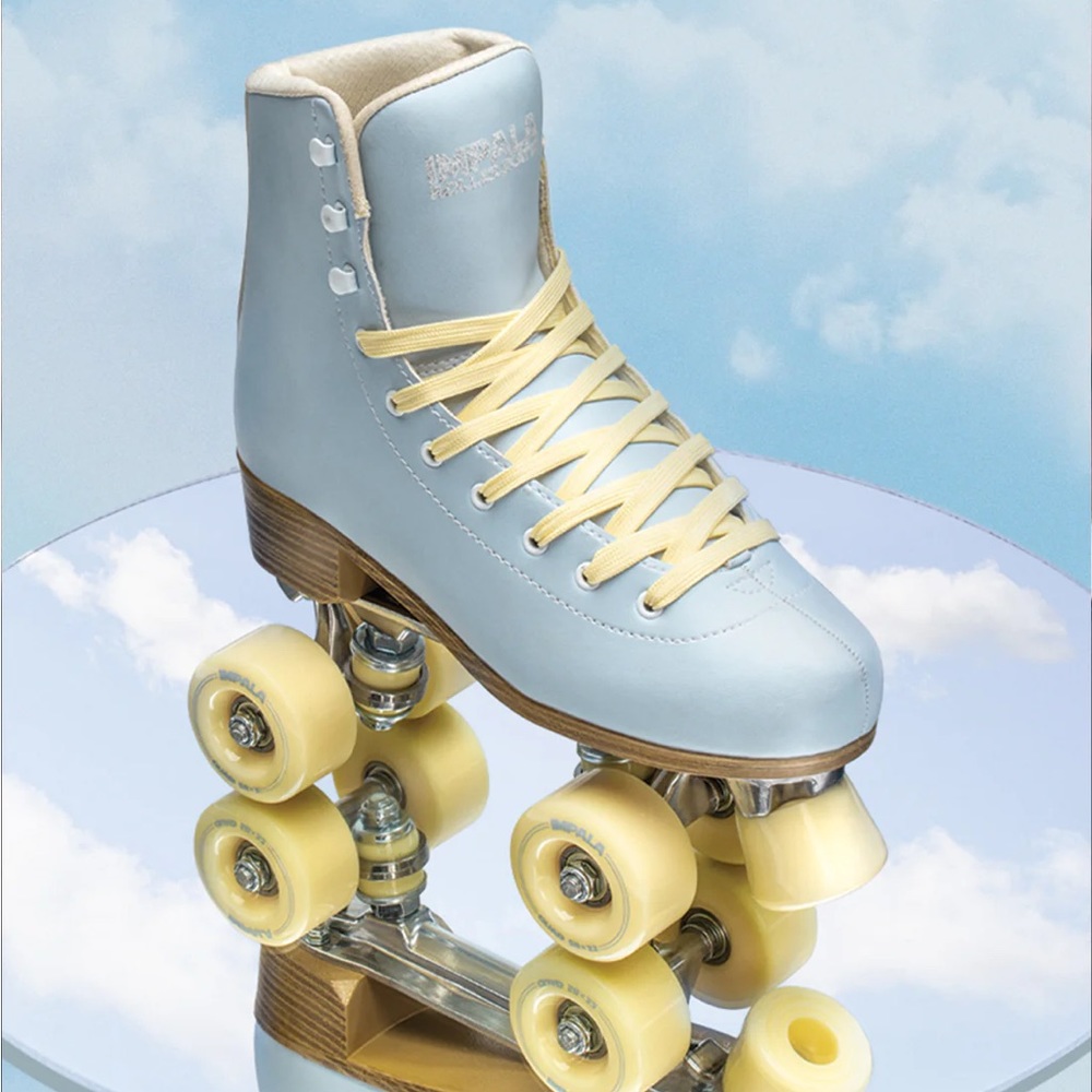 Impala Roller Skates w/ Pads